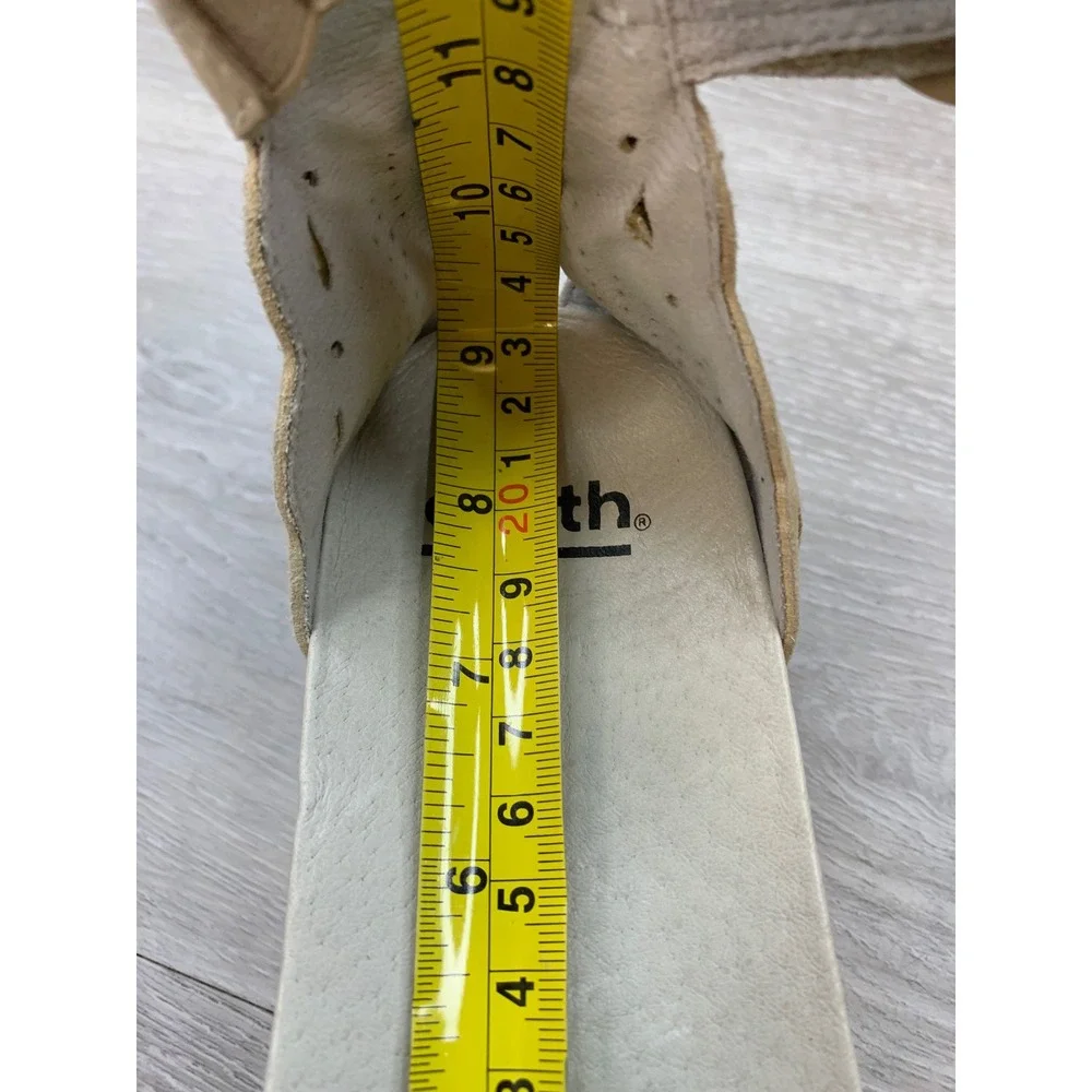 Earth Modena Marigold Light Tan Suede Espadrille Wedge Sandals 7.5 Shoes